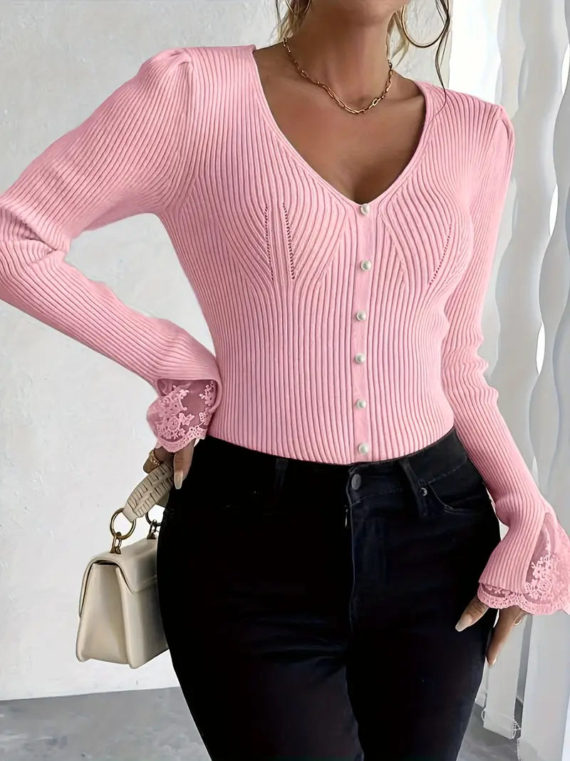 Isaure | Ribstrikket top med perleknapper