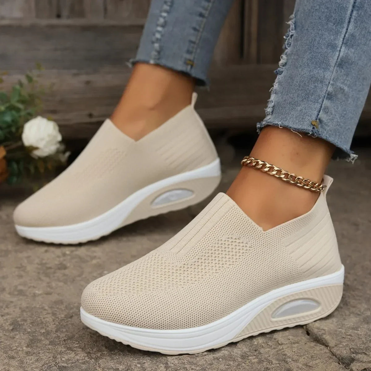 Laurence | Slip-on-sneakers med kilehæl