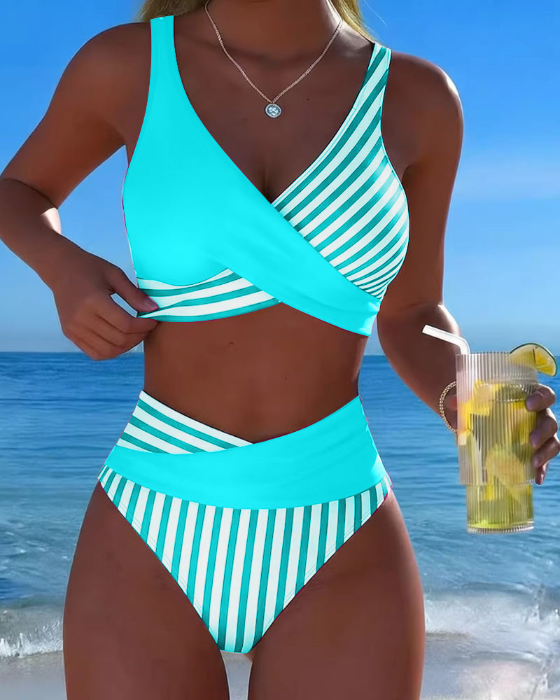 Rafaëlle | Stribet bikini med krydset top og højtaljede trusser