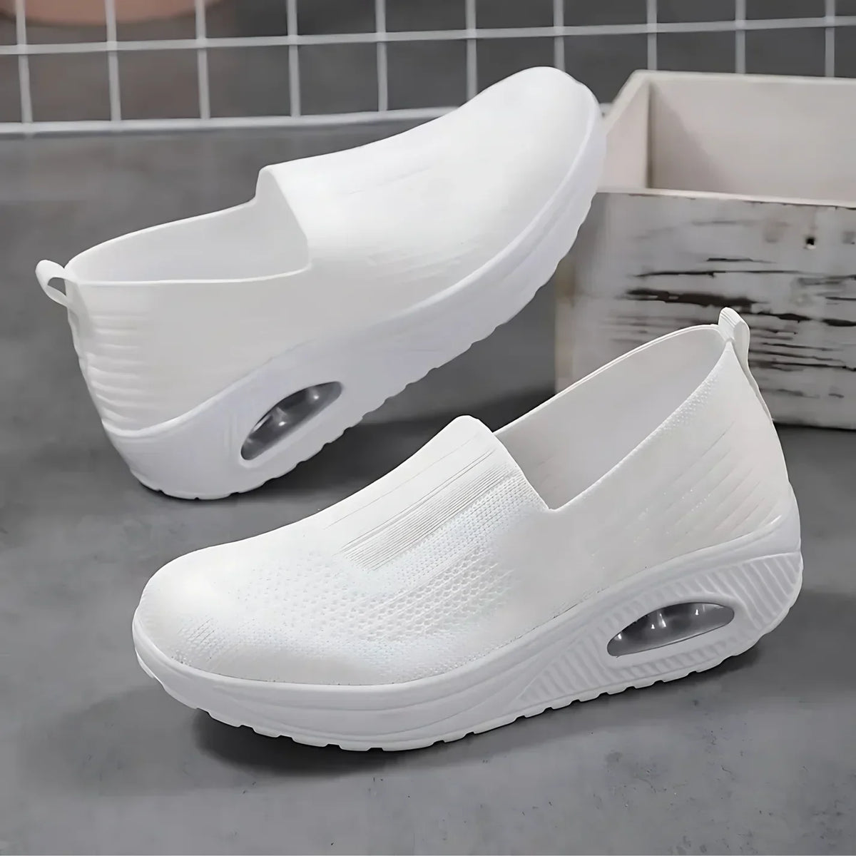 Laurence | Slip-on-sneakers med kilehæl