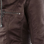 Mona | Struktureret jakke med urban stil