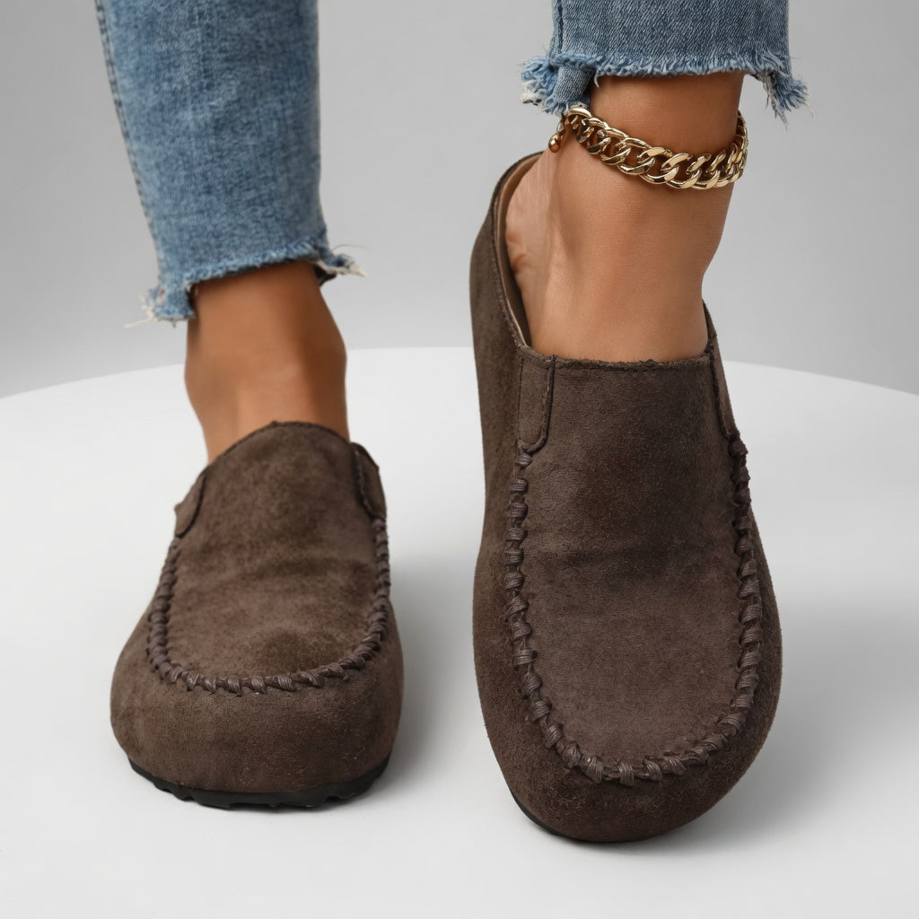 Nanette | Tofarvede loafers i ruskindslook