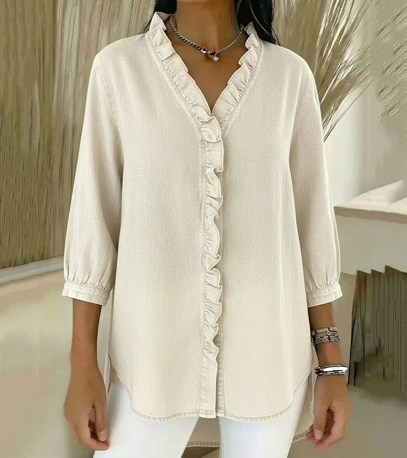 Anouk | V-halsbluse med flæser
