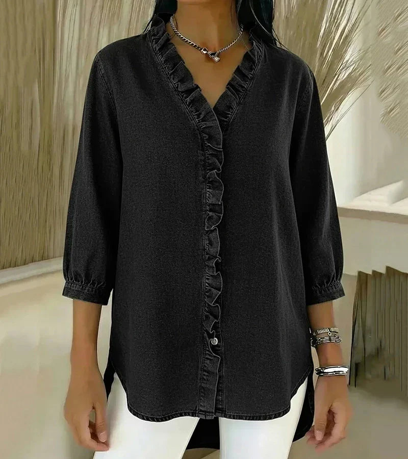 Anouk | V-halsbluse med flæser