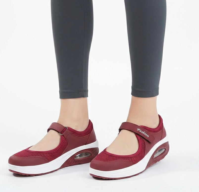 Marianne | Mesh-sneakers med kilehæl