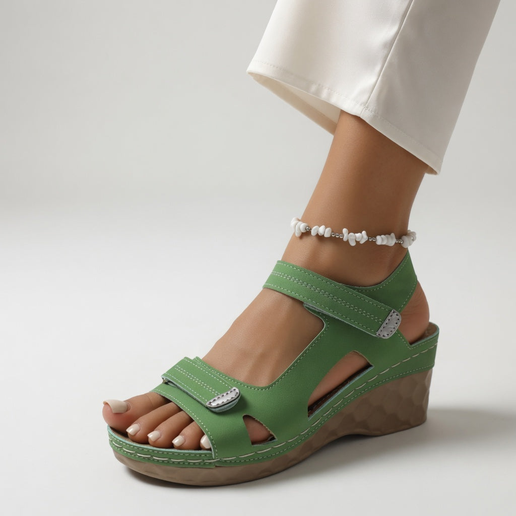 Annie | Farverige kilesandaler