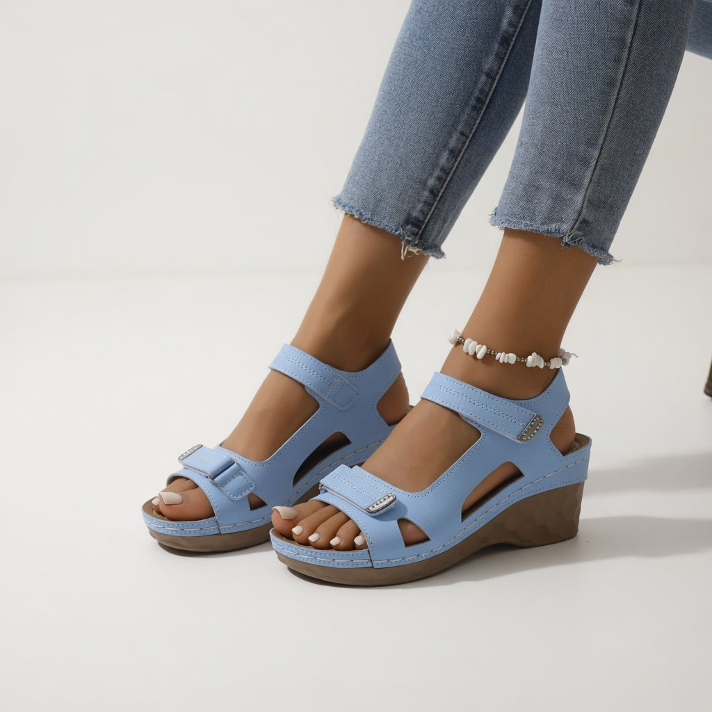 Annie | Farverige kilesandaler