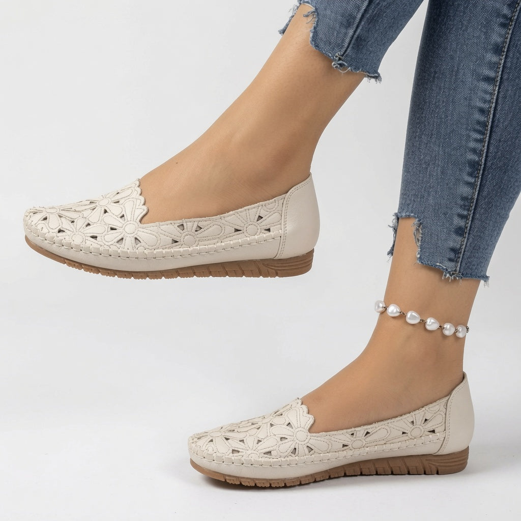 Chantal | Hvide loafers med udskæringer