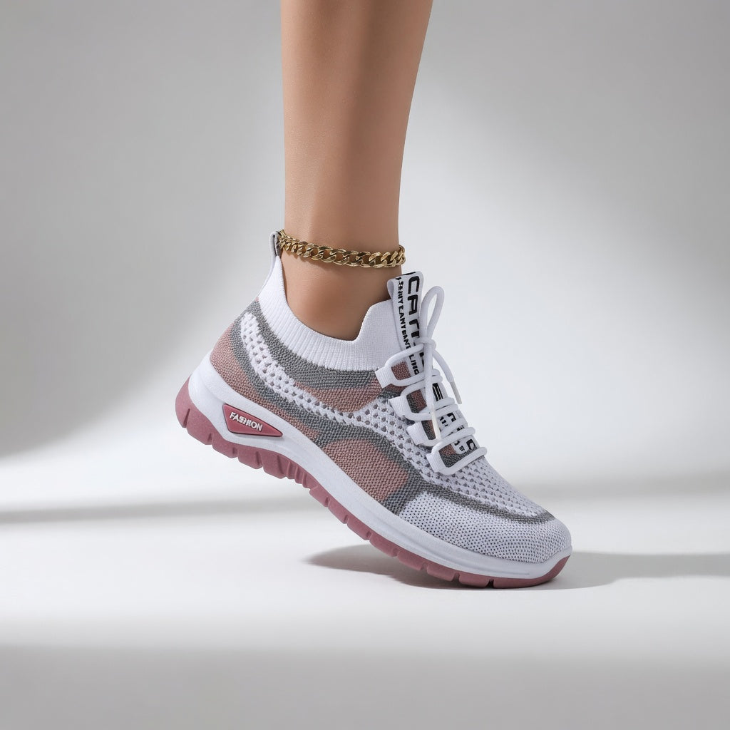 Liliane | Perforerede sneakers med kilehæl