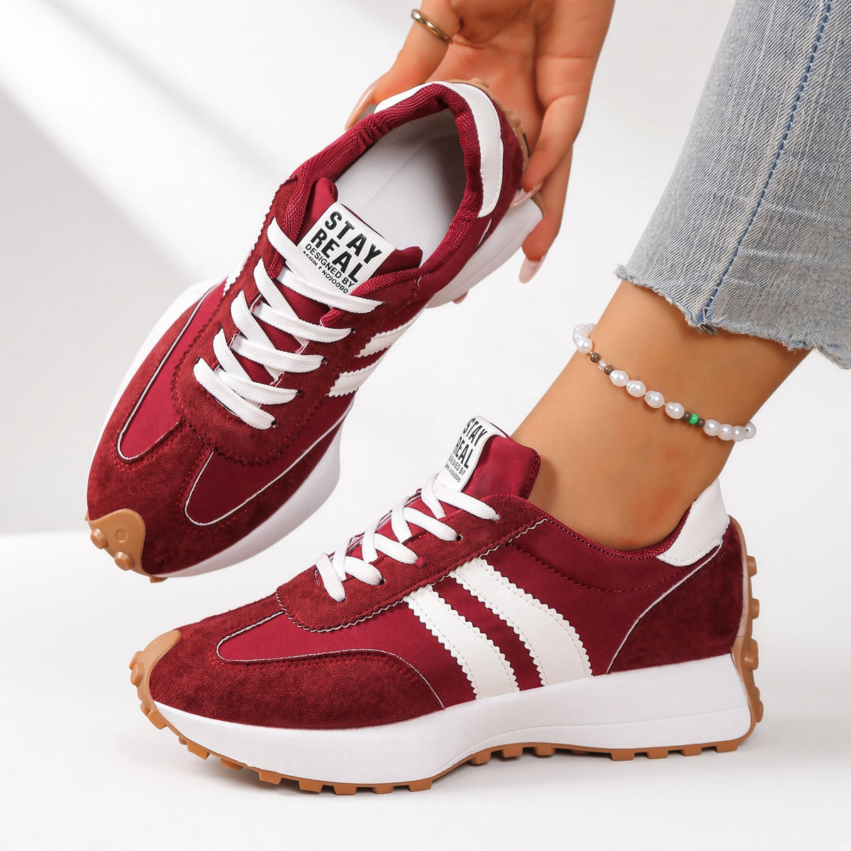 Sylvaine | Retro-sneakers