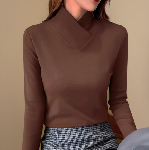 Albane | Figursyet rullekravesweater