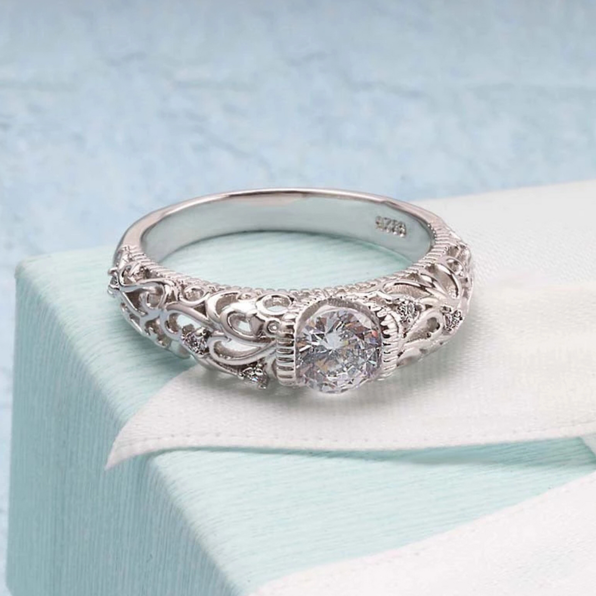 Léandra | Ring med funklende kubisk zirkonia
