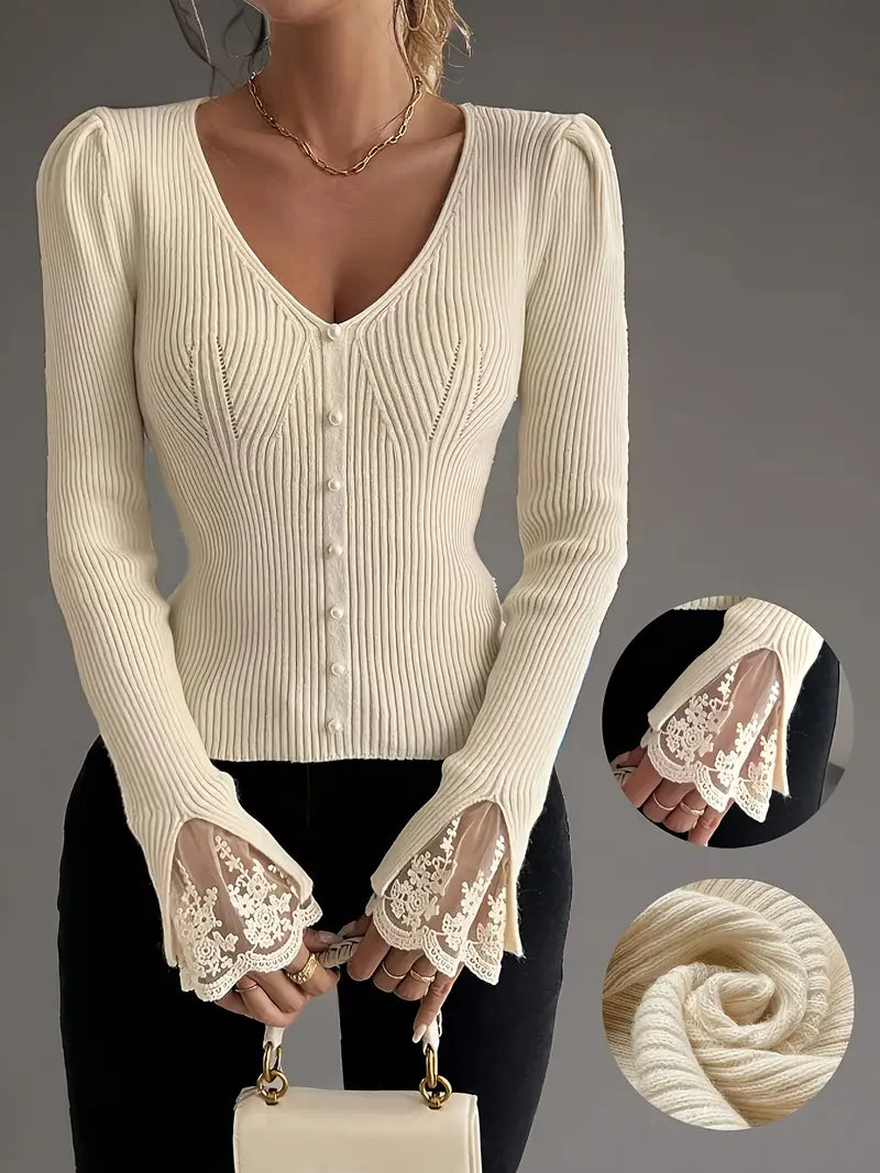 Isaure | Ribstrikket top med perleknapper