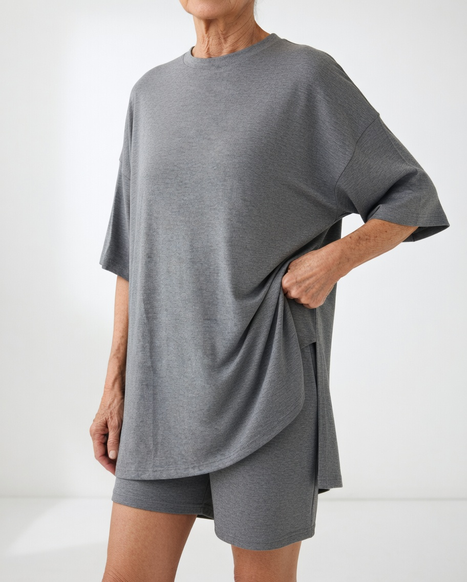 Joanna | Oversize T-shirt og shorts