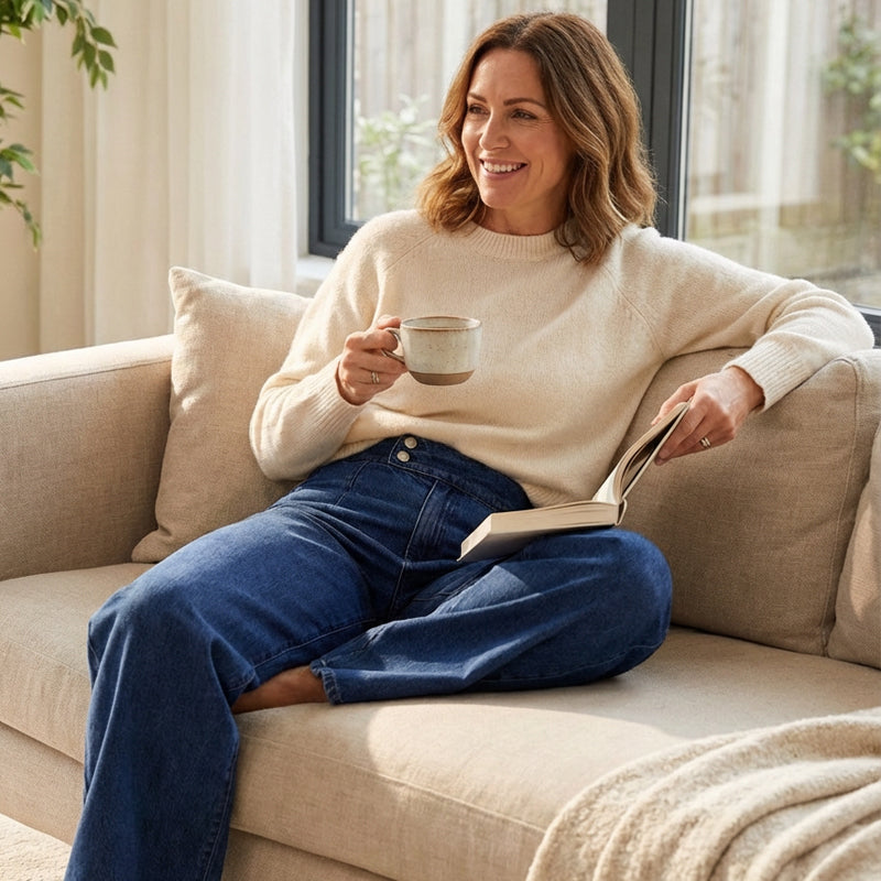 Rachel | Brede jeans med høj talje og asymmetrisk knaplukning